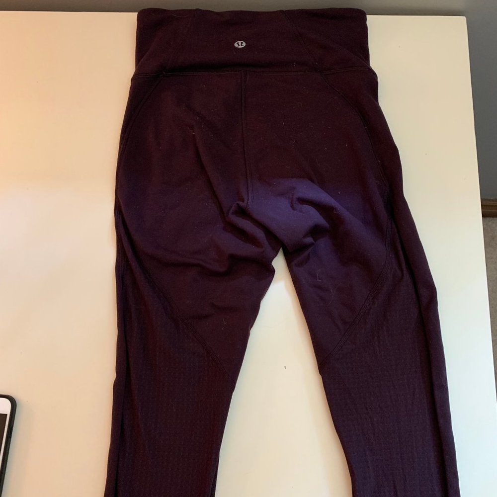 PURPLE LULULEMON LEGGINGS